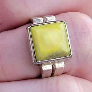 Silpada Sterling Silver Square Green Mother of Pearl Ring
